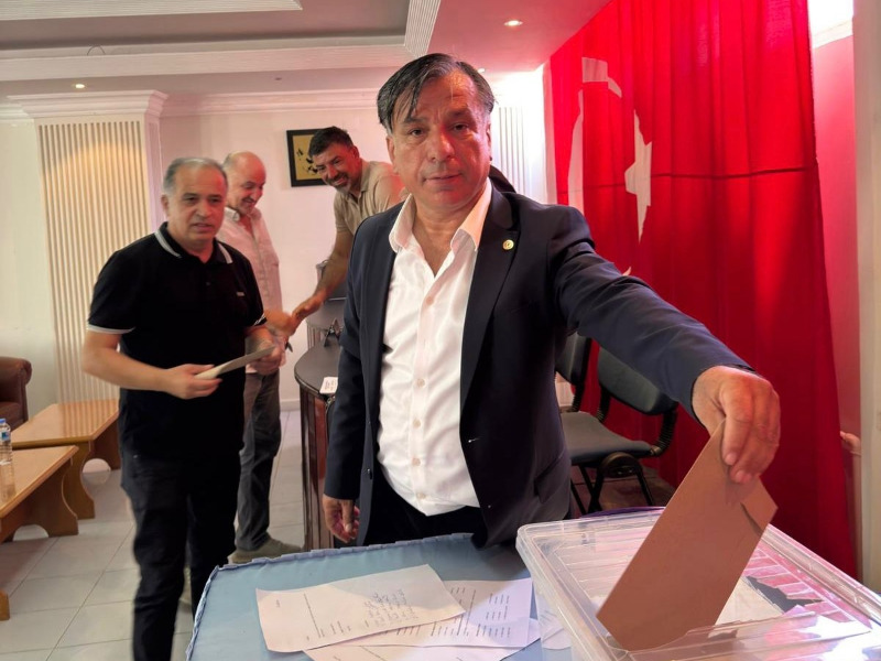  ASKF Başkan'ı Sayın Cenap Taşkın Bey güven tazeledi